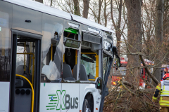Schwerer-Busunfall-in-Willich-Fahrer-in-Lebensgefahr-Foto-Sascha-Hohnen-Bils-6