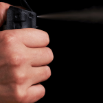 Trickbetrüger verletzen zwei Frauen in Willich mit Pfefferspray