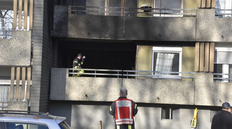 14 Verletzte bei Wohnungsbrand auf der Espenstraße