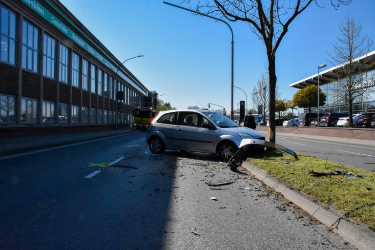 Unfall Waldnieler Straße
