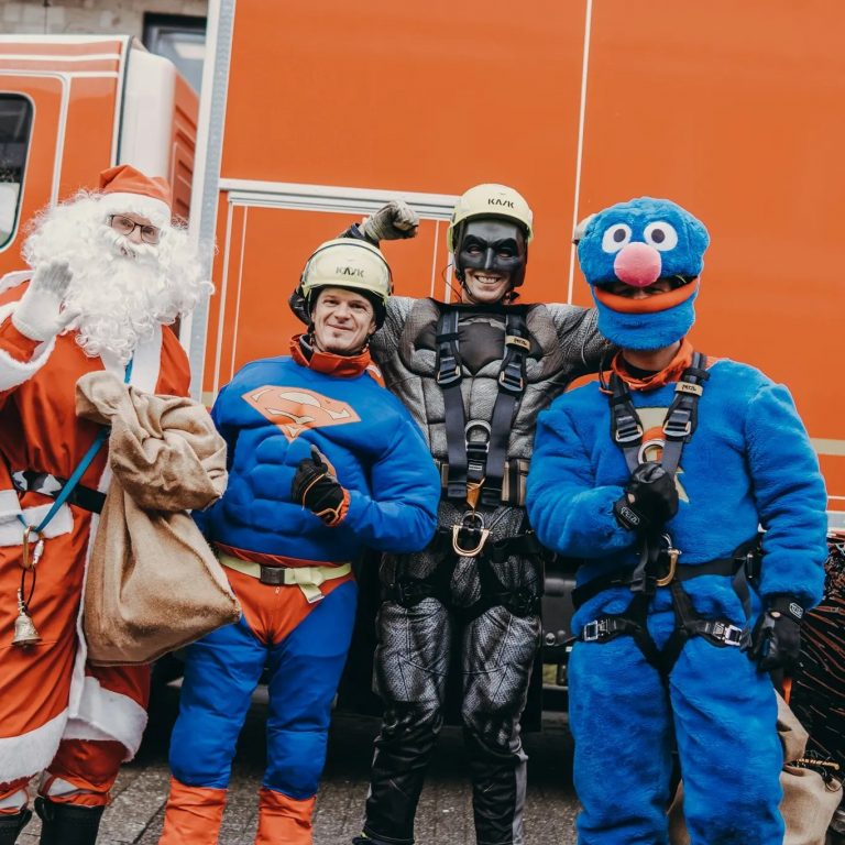 hohoho der Nikolaus kommt ins Krankenhaus