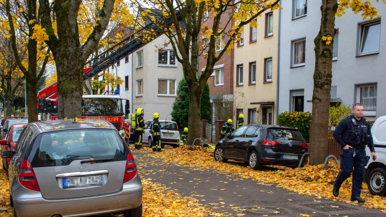 Wohnungsbrand auf der Villenstraße 3 Foto Sascha Hohnen