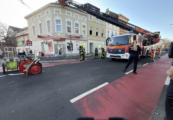 Aachener Straße in Mönchengladbach Küchenbrand macht Wohnung unbewohnbar – keine Verletzten 2