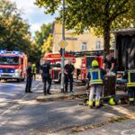 Kellerbrand an der Kyffhäuserstraße in Mönchengladbach: 17 Menschen wurden untersucht, zwei mussten zur Behandlung ins Krankenhaus.