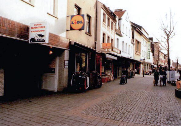 VordereingangLidlFilialeHochstrasse